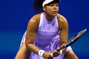 九游娱乐-大坂直美连续五场比赛得分超过比分优势明显，湖人挑战极限！的简单介绍