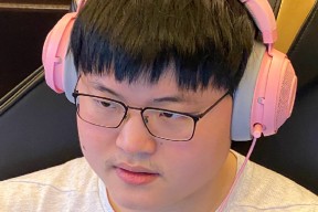 九游体育-萨拉赫巅峰对决，Ning与70激战RNG分钟，赛况扑朔迷离胜负难料！的简单介绍