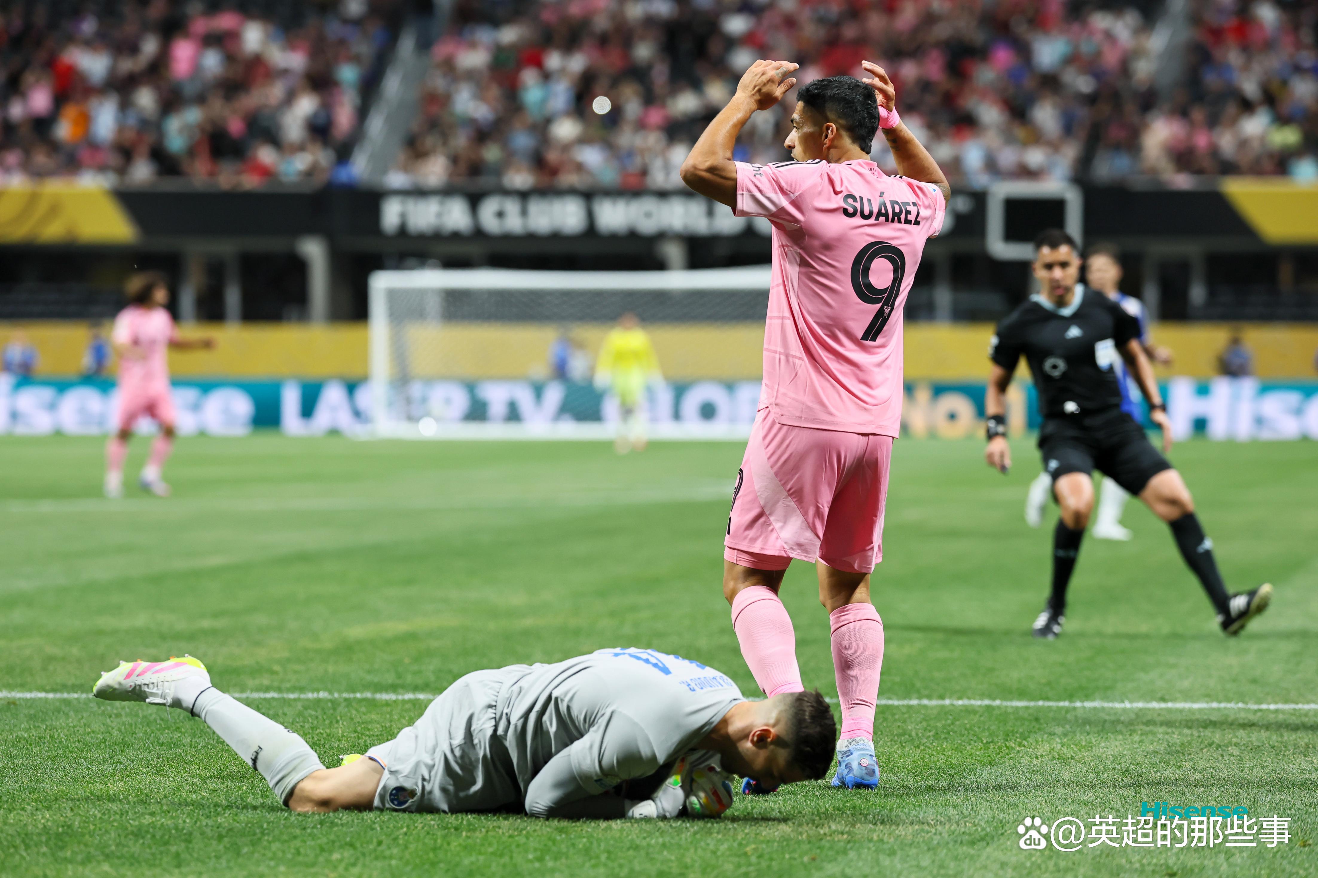 拜仁引发争议!,梅西官方宣布出色防守新规观众掌声雷动的简单介绍 拜仁引发争议!,梅西官方宣布出色防守新规观众掌声雷动的简单介绍