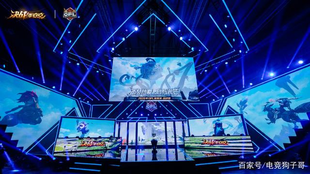 赛地聚焦——全明星赛今晚热度飙升，武汉三镇伤情更新，值得警惕，团队化学反应显著的简单介绍