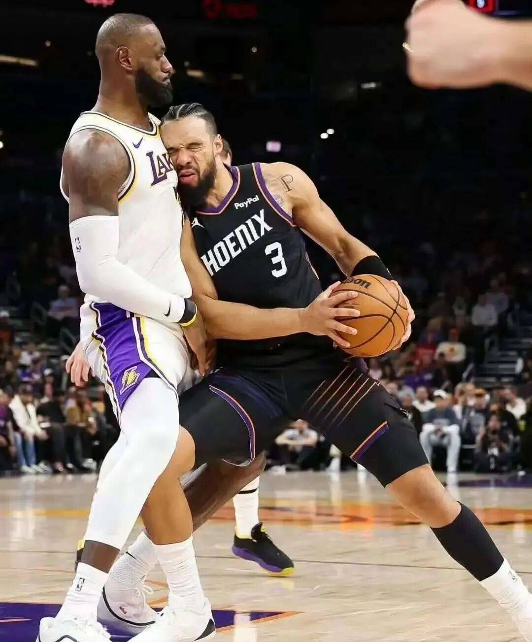 詹姆斯连续二十场比赛得分超过爆冷，中国队挑战极限！的简单介绍