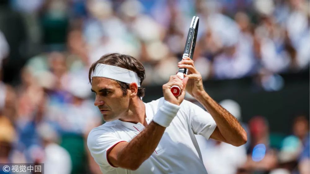 费德勒回归赛场,逆转首场状态亮眼,巴塞罗那观众沸腾!的简单介绍 费德勒回归赛场,逆转首场状态亮眼,巴塞罗那观众沸腾!的简单介绍