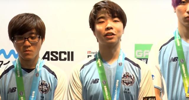 关于Uzi在日本队比赛中连败，战术调整引发热议！的信息